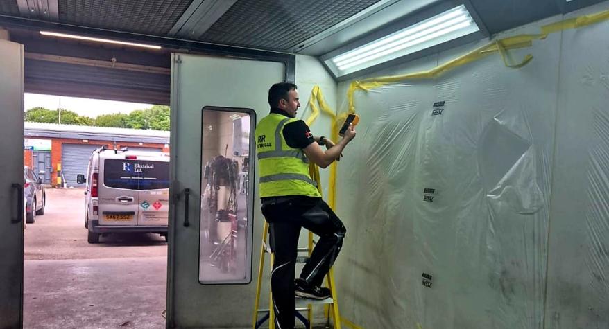 LED Tube Lamps - P-MAX Accident Repair Centre, Liverpool